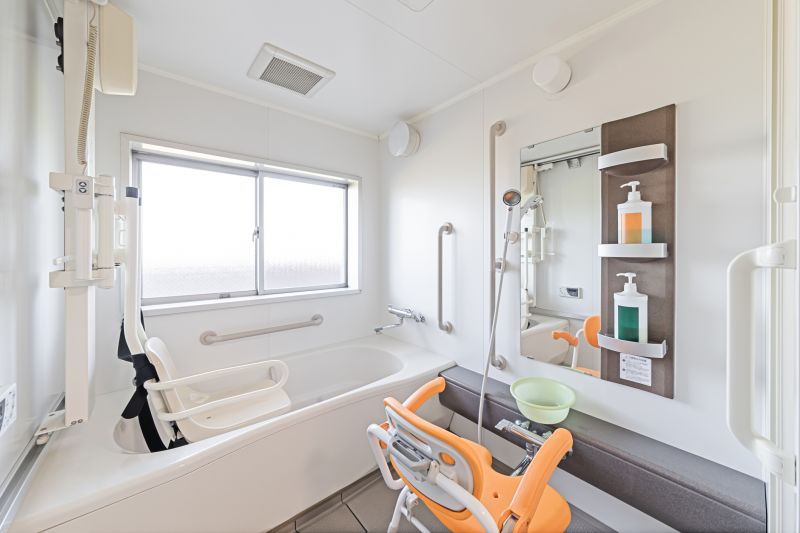 Best Accessible Bathroom Contractors in Brownwood, TX